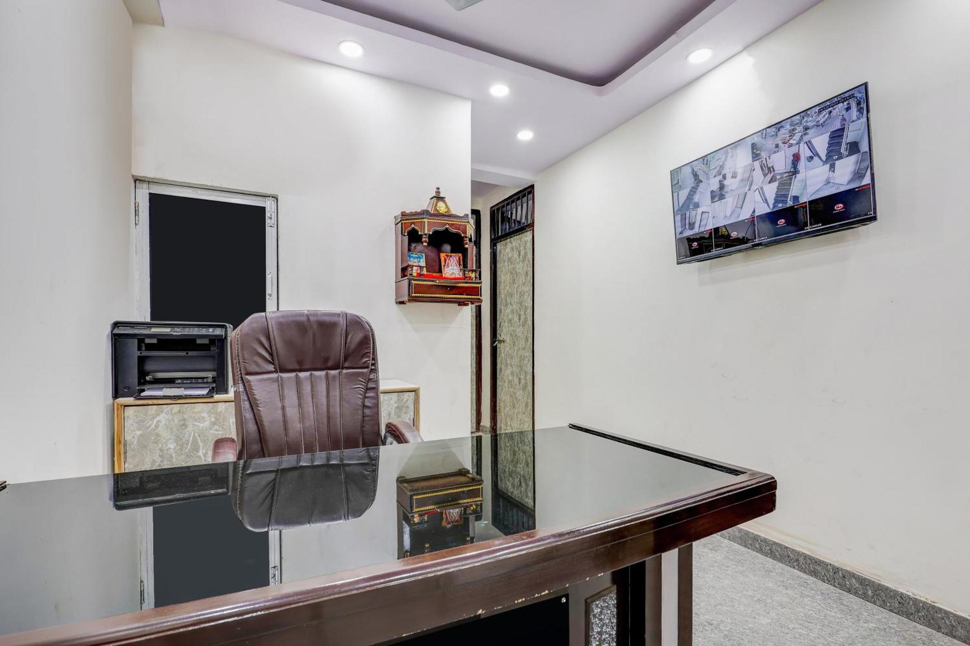 Hotel O Govind Residency Nové Dillí Exteriér fotografie