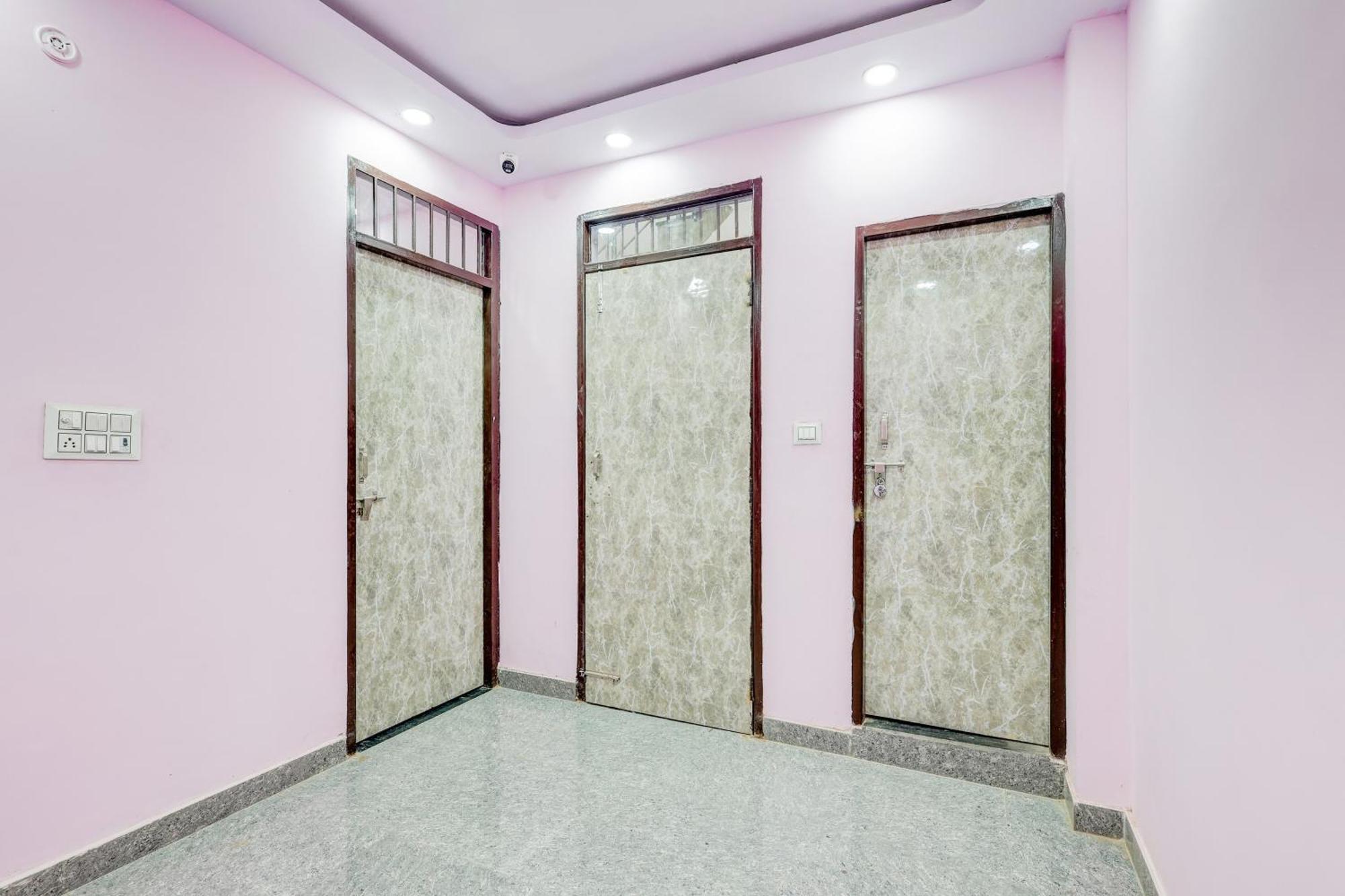 Hotel O Govind Residency Nové Dillí Exteriér fotografie